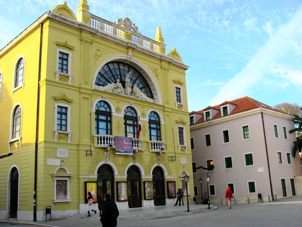 Apartment Center Split Quarto foto
