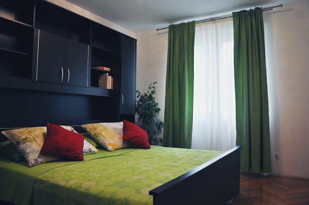 Apartment Center Split Quarto foto